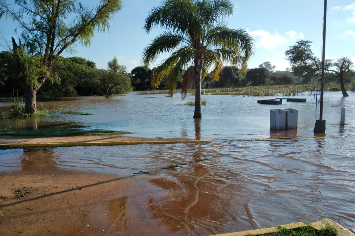 Volvi A Crecer El Uruguay En Santo Tom Hay Evacuados Y Paso De Los