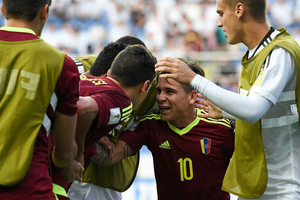 Magistral: así fue el gol con el que Venezuela empardó la semifinal.
