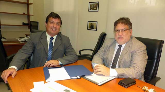 Francolini con Casaretto, su sucesor en el IAPV