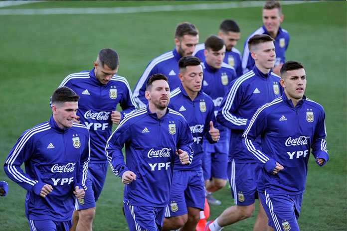 La selección con la vuelta de Messi entrena en Madrid, de cara al amistoso del viernes contra Venezuela.