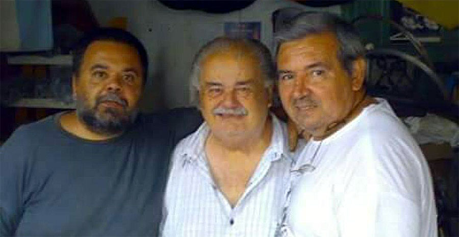 Los herederos: Arturo Manlio, Gabriel y Arturo.