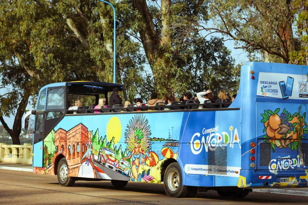 El Bus Turístico, un clásico que no puede faltar para los visitantes de Concordia.