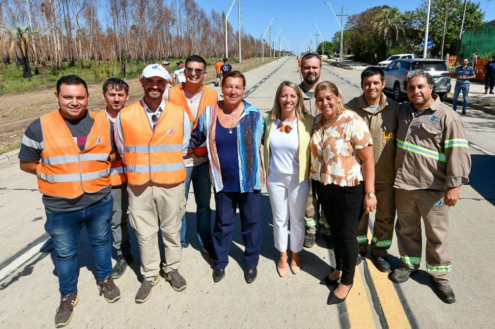 Laura Stratta estuvo en la inauguración de las obras de avenida Vuelta de Obligado, en Concordia.