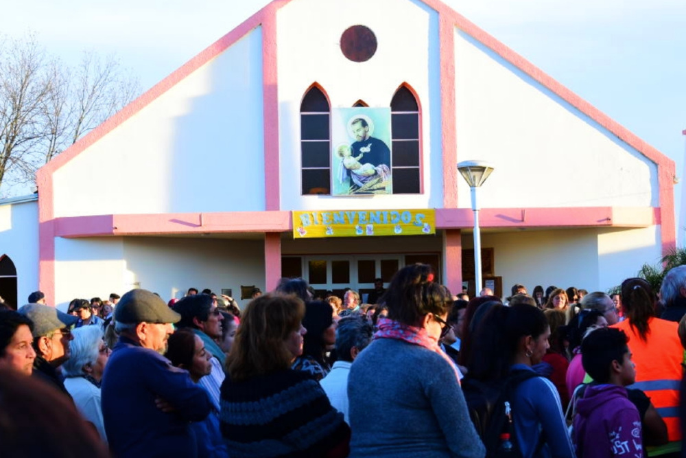 En Concordia, la parroquia de San Cayetano está en Villa Zorraquín.