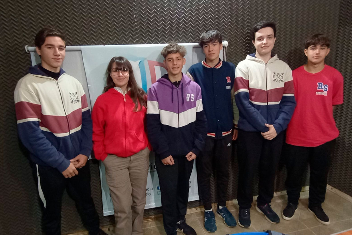 Los estudiantes concordienses premiados en el CANSAT Argentina