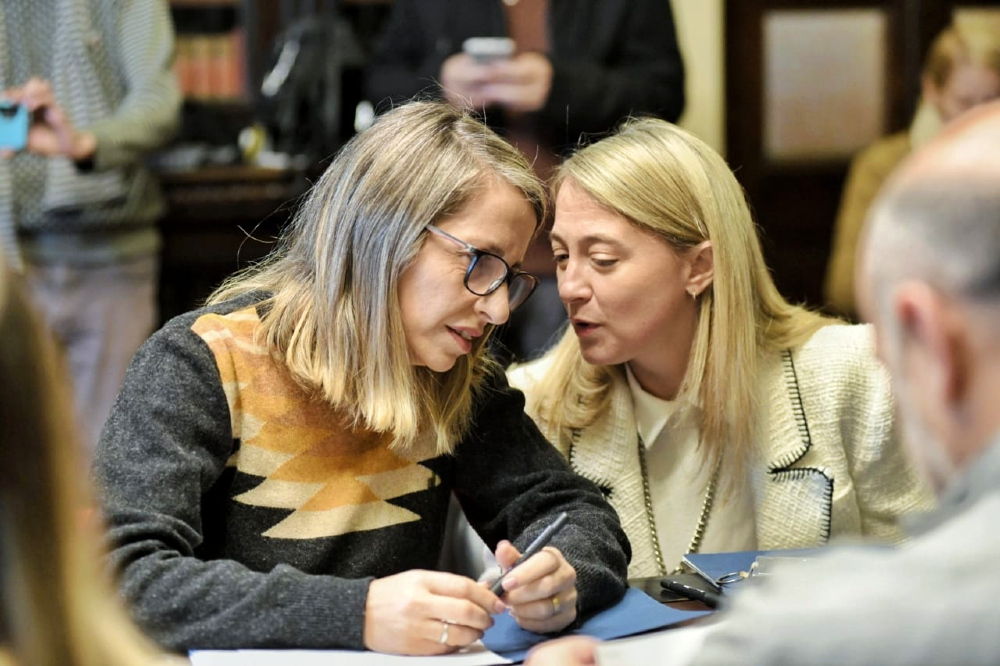La diputada María Laura Stratta, exvicegobernadora, también participó de la reunión.