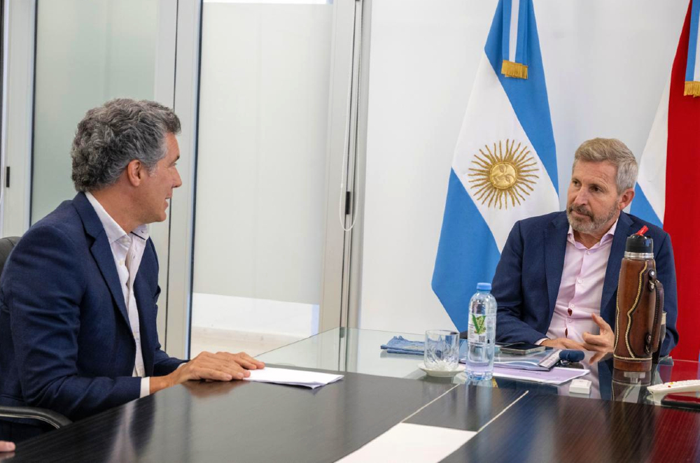 El presidente del distrito Entre Ríos de la Sociedad Rural Argentina, con Rogelio Frigerio.