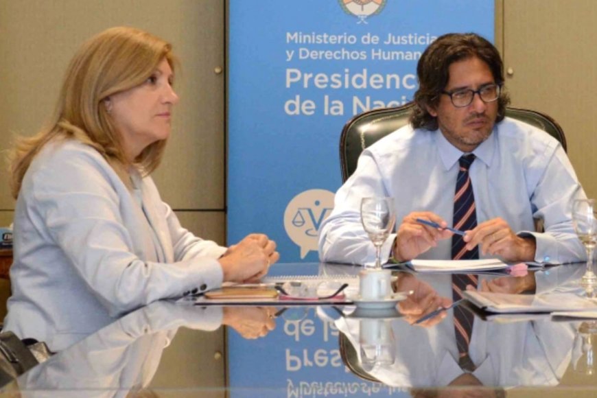 Romero, reunida con el ministro de Justicia.