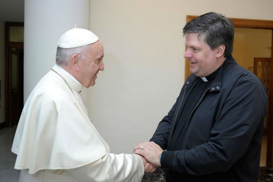 Muchiutti recibió la bendición de Francisco.