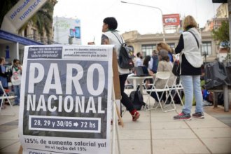 Con radio abierta, docentes universitarios dieron a conocer su reclamo
