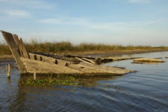 Descubrieron barco que naufragó hace 97 años en el río Paraná