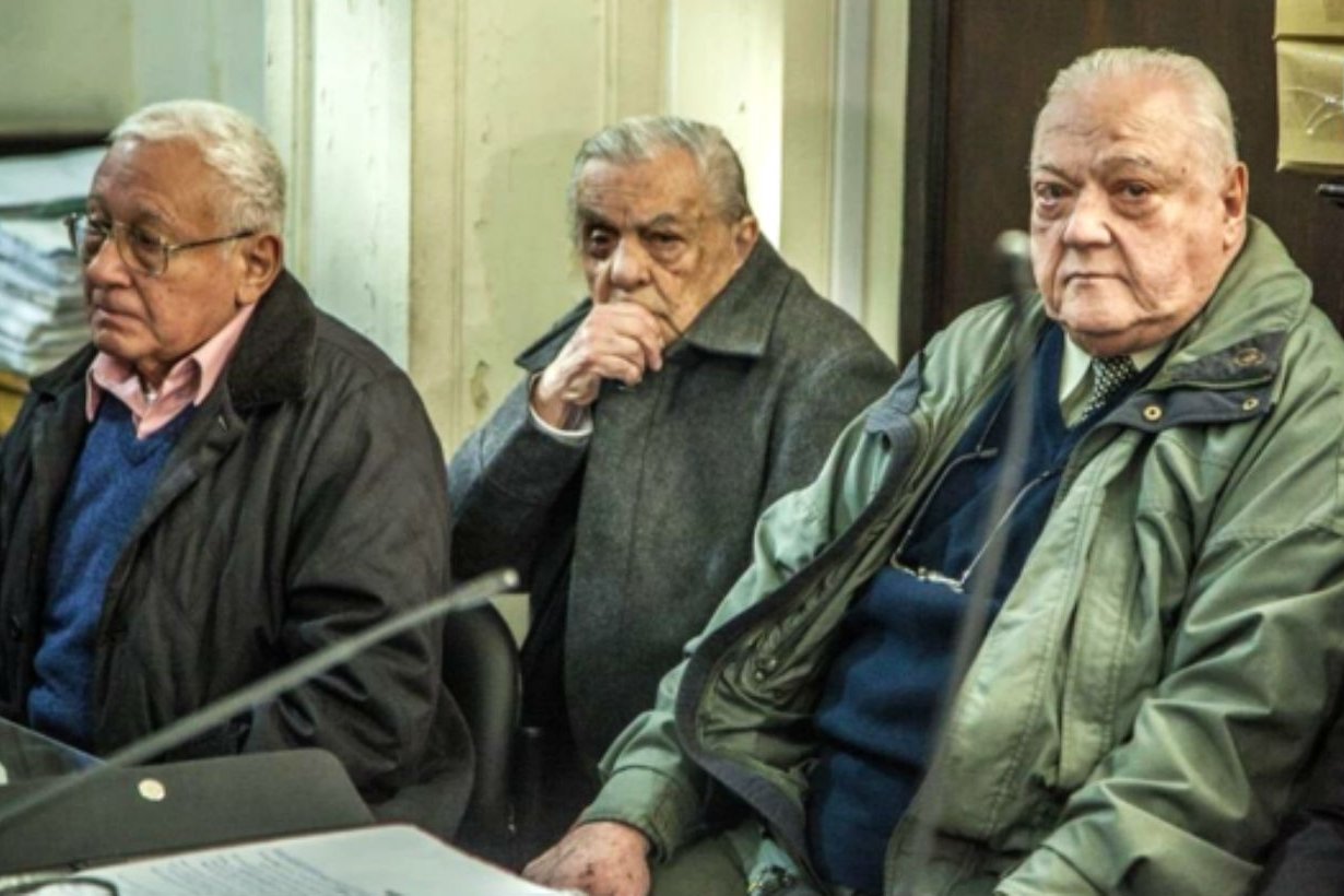 Rossi, Vainstub y Torrealday, en juicio.