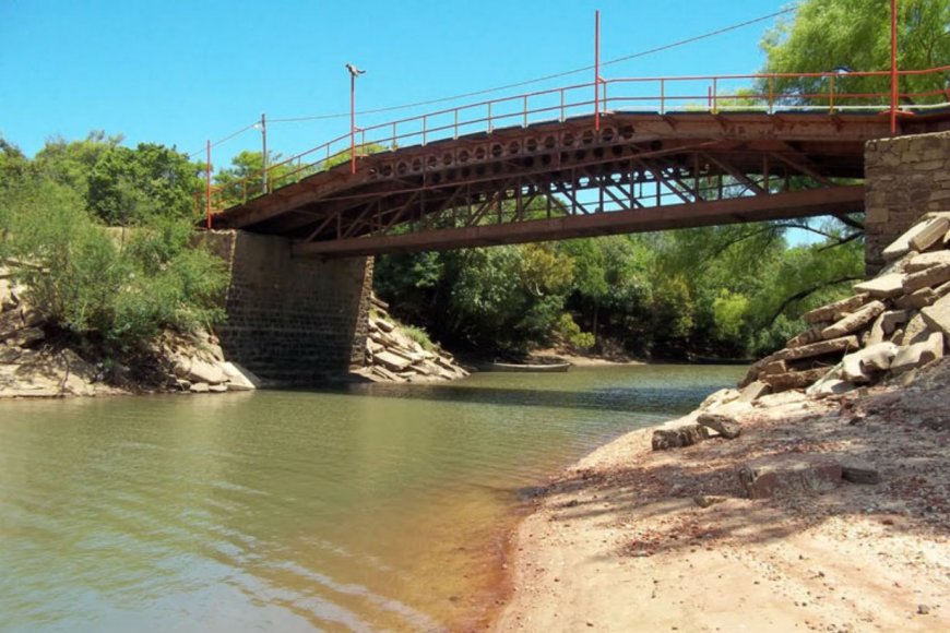 Puente del Arroyo de la Leche.