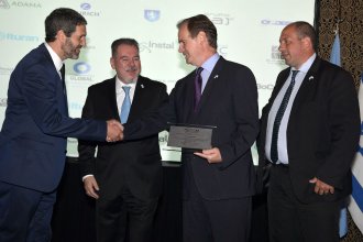El gobernador fue distinguido por la Cámara de Comercio Argentino Israelí