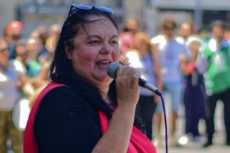 En el día de la vuelta a las escuelas, una docente puso “en manos del gobernador” el inicio del ciclo lectivo