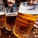 Municipio anunció que pondrá un freno al ingreso de bebidas alcohólicas a espectáculos públicos