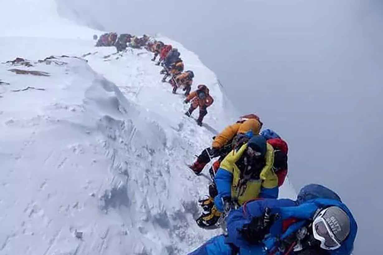 Эверест гора смерти