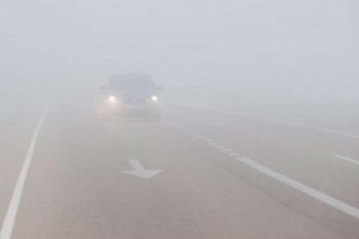 Visibilidad reducida por bancos de niebla: recomiendan transitar con extrema precaución