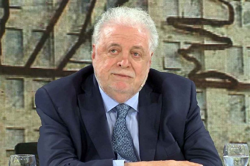 Ministro Gines González García