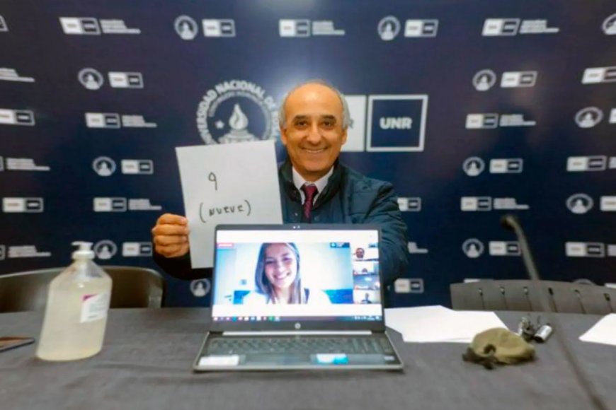 En Rosario, en mesa virtual se recibió una abogada
