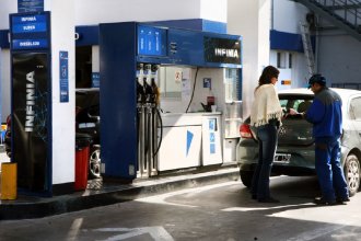 YPF aumentó los descuentos nocturnos pagando con su APP y fija tope mensual