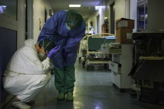 El virus vuelve a golpear a la primera línea de batalla: murieron dos trabajadores de salud entrerrianos