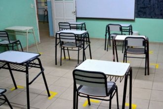 “Sin consenso”, “improvisadas” y “en manos de los directivos”: Críticas de un gremio a las pautas del CGE para el regreso a las aulas