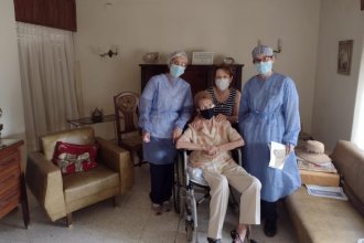 Sin edad para la esperanza: sumaron la vacuna contra el Covid a sus “secretos” para vivir más de 100 años