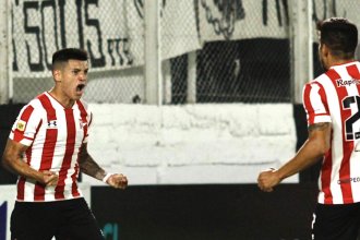 Godoy aprovechó un error y convirtió su primer gol en el “Pincha”