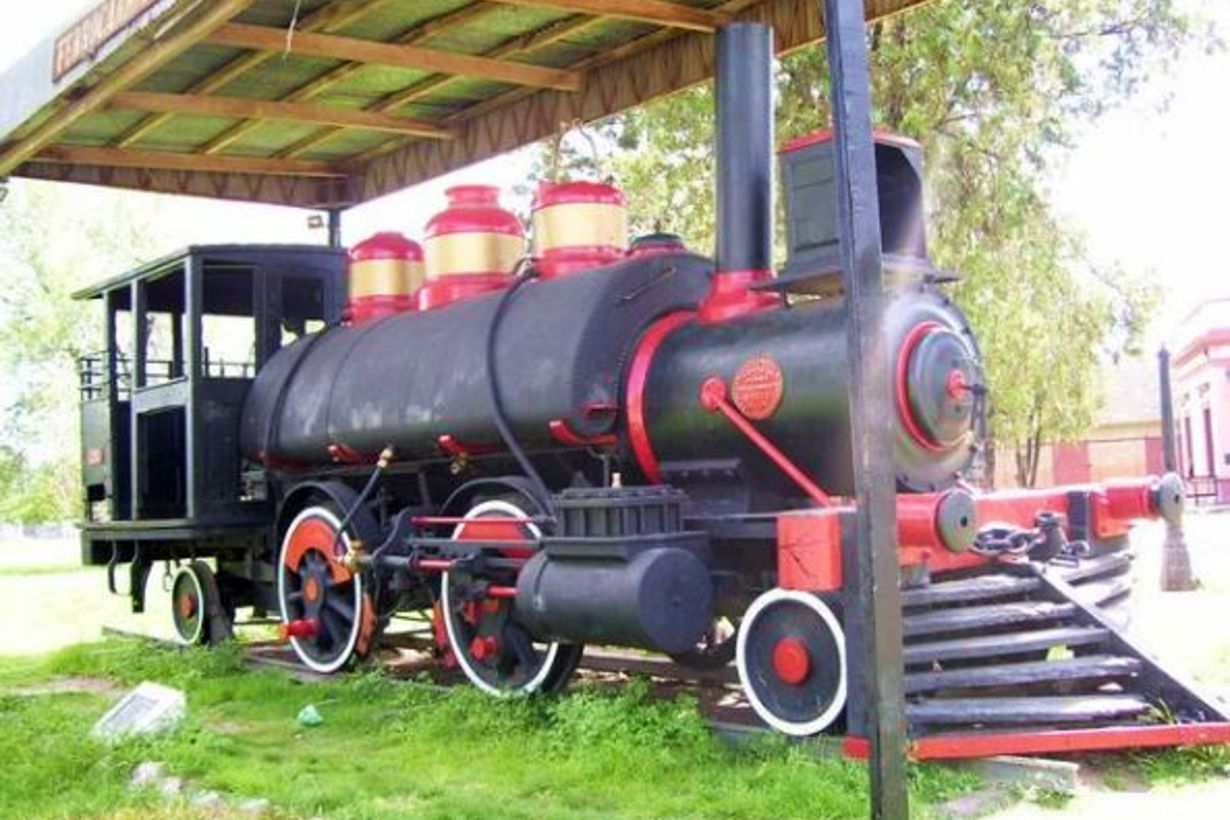 La primera locomotora que marchó por Entre Ríos.