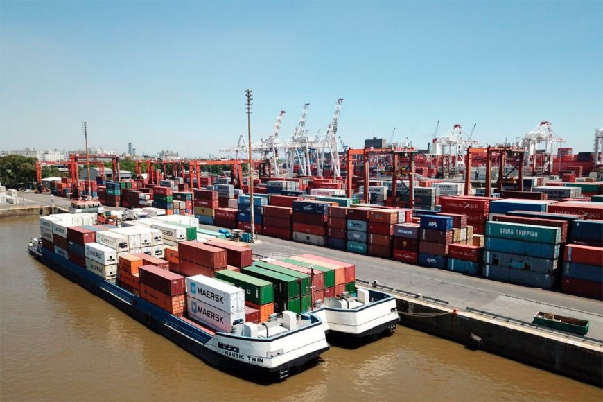 Uruguay construiría un puerto de barcazas