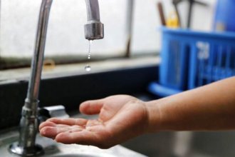 Advierten por pérdida de presión de agua en algunos barrios de Concordia