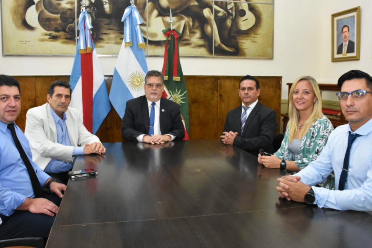 Roldán y Cutro, a la Central de Tránsito.