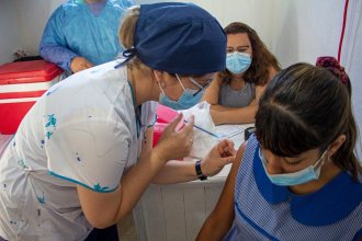 “Descomprimir” y “descentralizar”: nueva estrategia para avanzar con la vacunación en San José