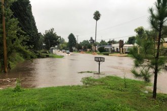 Calles de Gualeguaychú quedaron tapadas de agua por la intensa lluvia