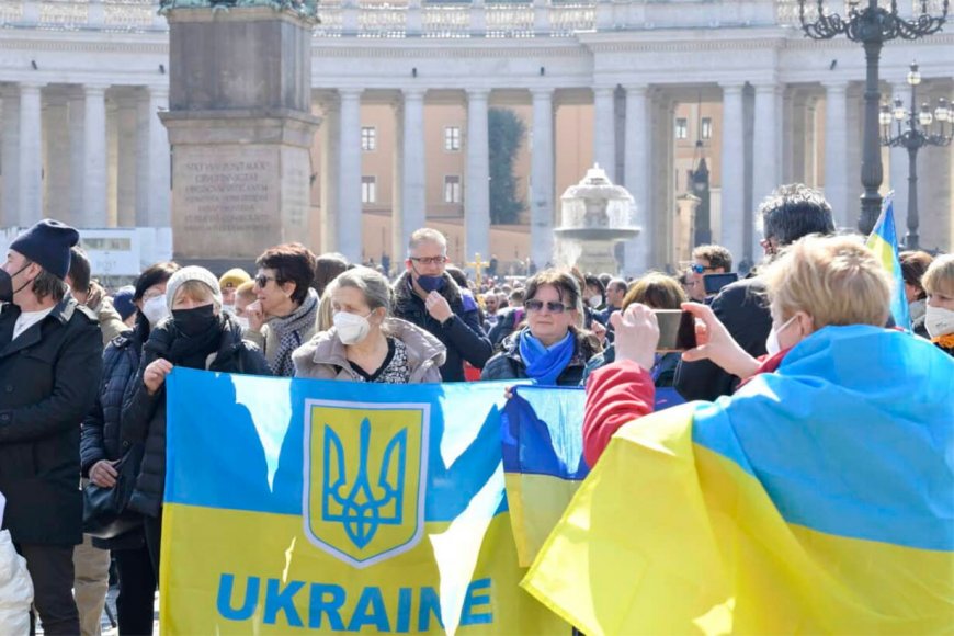 Ucranianos en la Plaza San Pedro