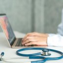 Denuncian “ataques a la salud laboral” de docentes entrerrianos y cuestionan auditorías médicas