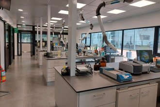 Salto Grande inauguró el nuevo laboratorio de análisis de aceites