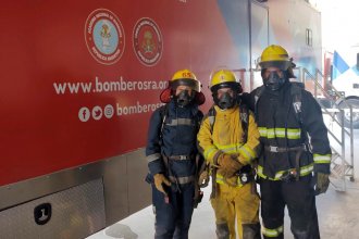 De la teoría a la práctica: bomberos entrerrianos y uruguayos entrenaron en un simulador de emergencias