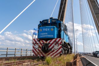 El tren “Urquiza” volvió a cruzar a Paraguay. Esperan que regrese con vagones “cargados de arroz embolsado”