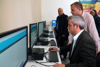 Funcionario de Nación habló sobre el primer aula de informática que se inauguró en la costa del Uruguay