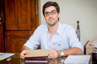 Legislador oficialista analiza “la trampa de la litigiosidad laboral” e impulsa una reforma