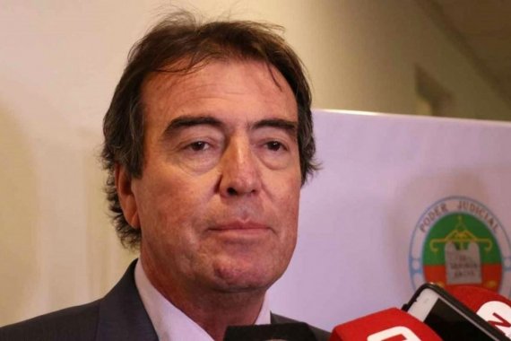Castrillón, sin vueltas: &ldquo;Lo de Dal Molín es una payasada, como lo de Adorni&rdquo;