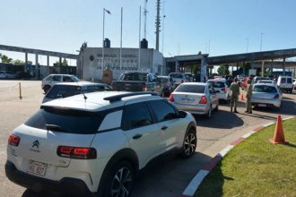 Con el fin de enero, más de 33 mil vehículos cruzaron por las fronteras con Uruguay