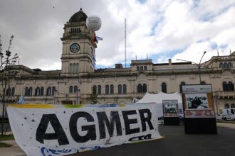 "Estamos a las puertas de asistir al mayor despojo jamás conocido de nuestra historia": Agmer llamó a rechazar la Ley Ómnibus