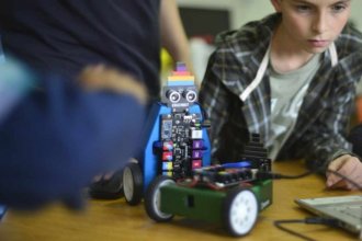 Programación y Robótica, la nueva orientación que implementarán escuelas secundarias entrerrianas