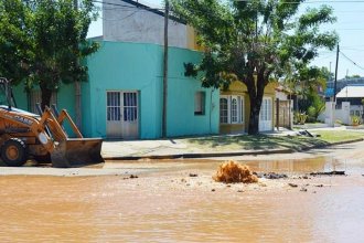 Lunes complicado en San Salvador: corte de agua hasta la noche y clases suspendidas