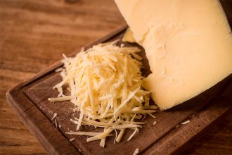 La Anmat prohibió la venta de un queso sardo presuntamente fabricado en Entre Ríos, por tratarse de un “producto ilegal”