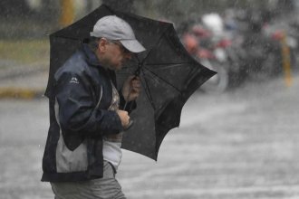 Alerta naranja y amarilla por tormentas en Entre Ríos: prevén dos días cargados de lluvias