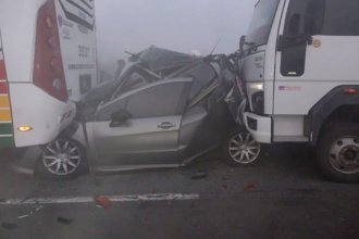 Choque en cadena fatal: los entrerrianos que iban en el auto salvaron su vida gracias a una advertencia del conductor